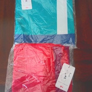 Japanese uniqlo brand new scarf 2 sets.